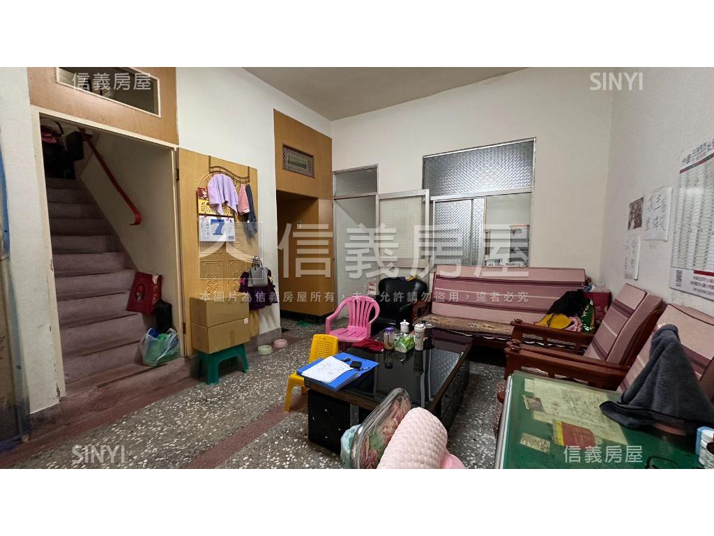 鄰近嘉義市透天房屋室內格局與周邊環境