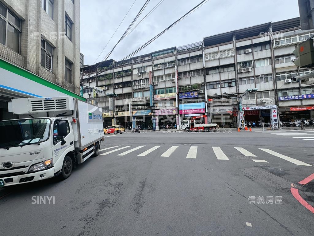 近板新捷運公寓三樓房屋室內格局與周邊環境