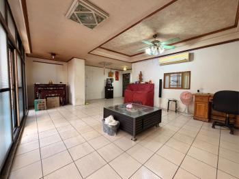 近內壢高中前後陽台大空間