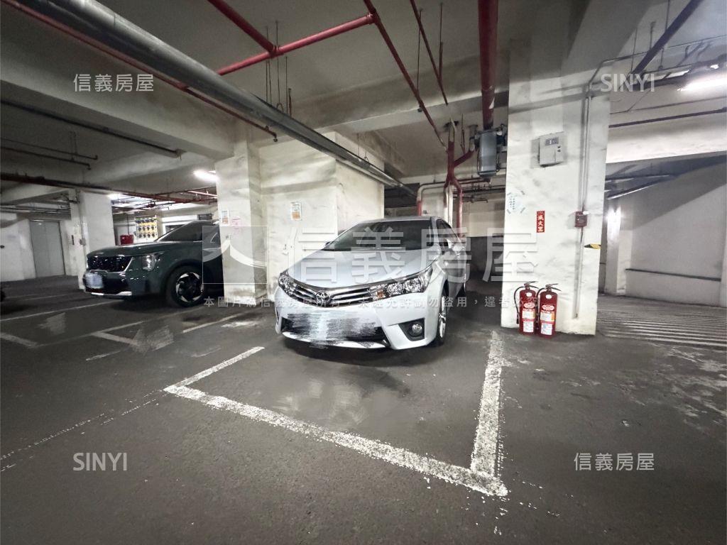 民生富邑景觀兩房車位房屋室內格局與周邊環境