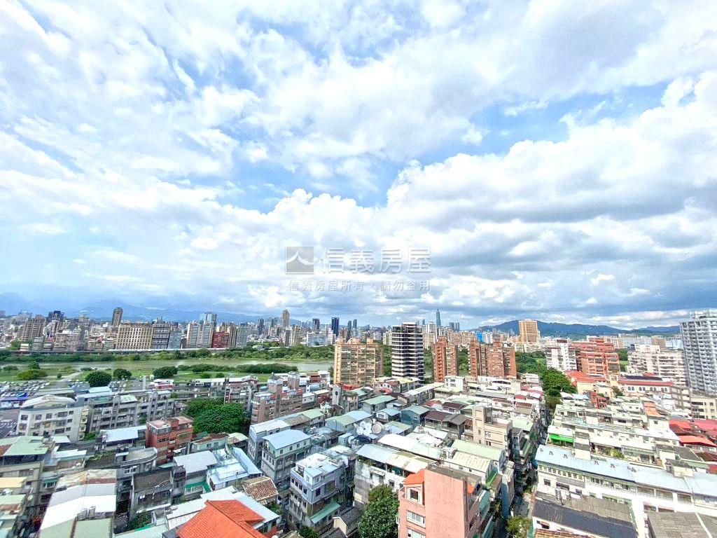頂溪雲頂香榭雅邸房屋室內格局與周邊環境