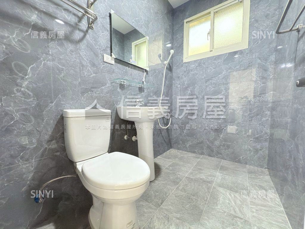 漢口街精美三樓三房房屋室內格局與周邊環境