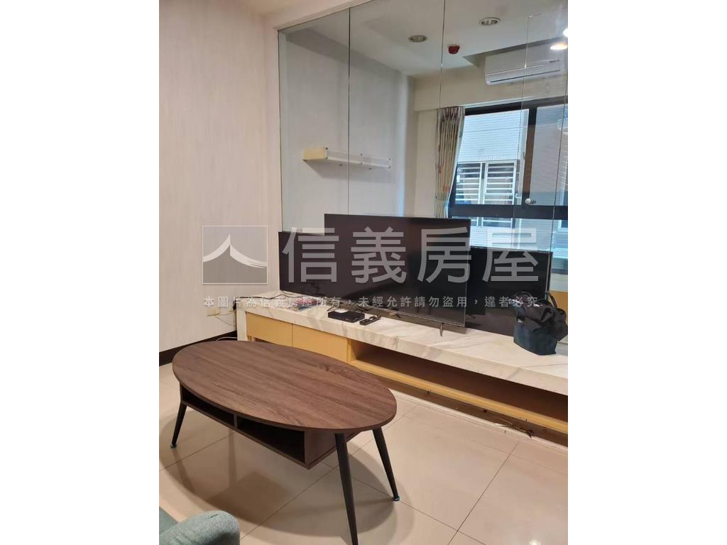 美術精美兩房房屋室內格局與周邊環境