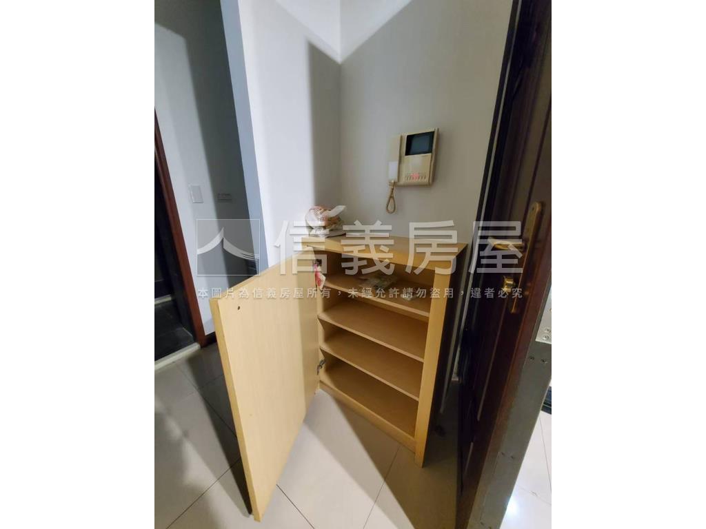 美術精美兩房房屋室內格局與周邊環境