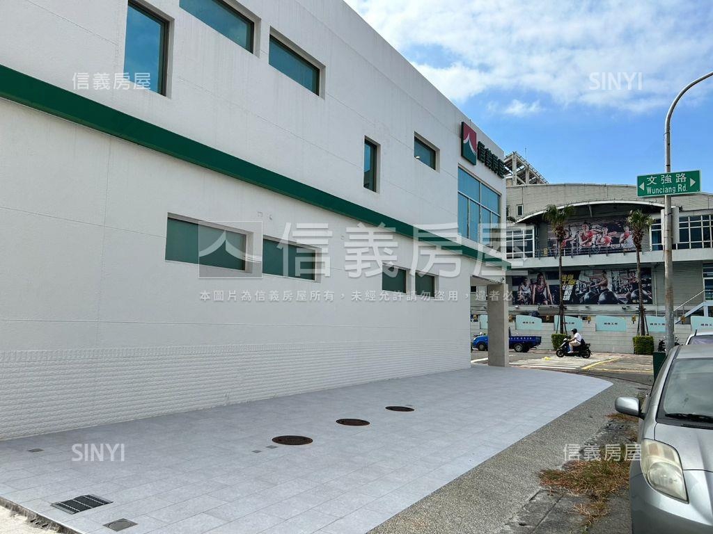 巨蛋▲角窗企業總部寬透店房屋室內格局與周邊環境