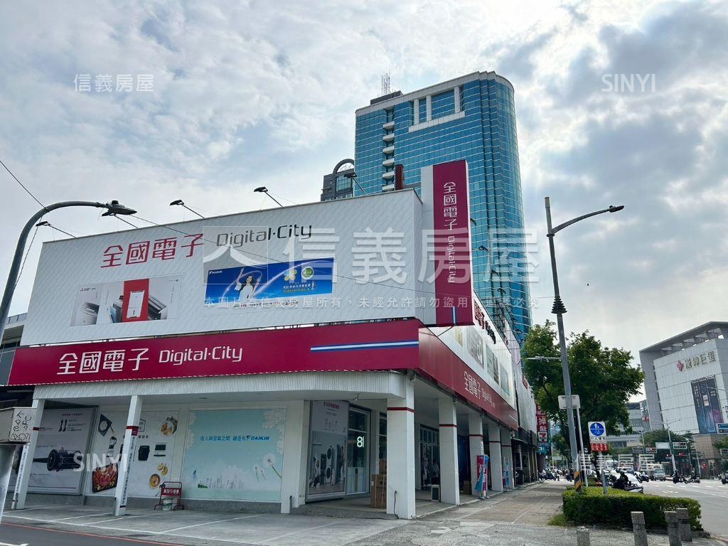 巨蛋▲角窗企業總部寬透店房屋室內格局與周邊環境