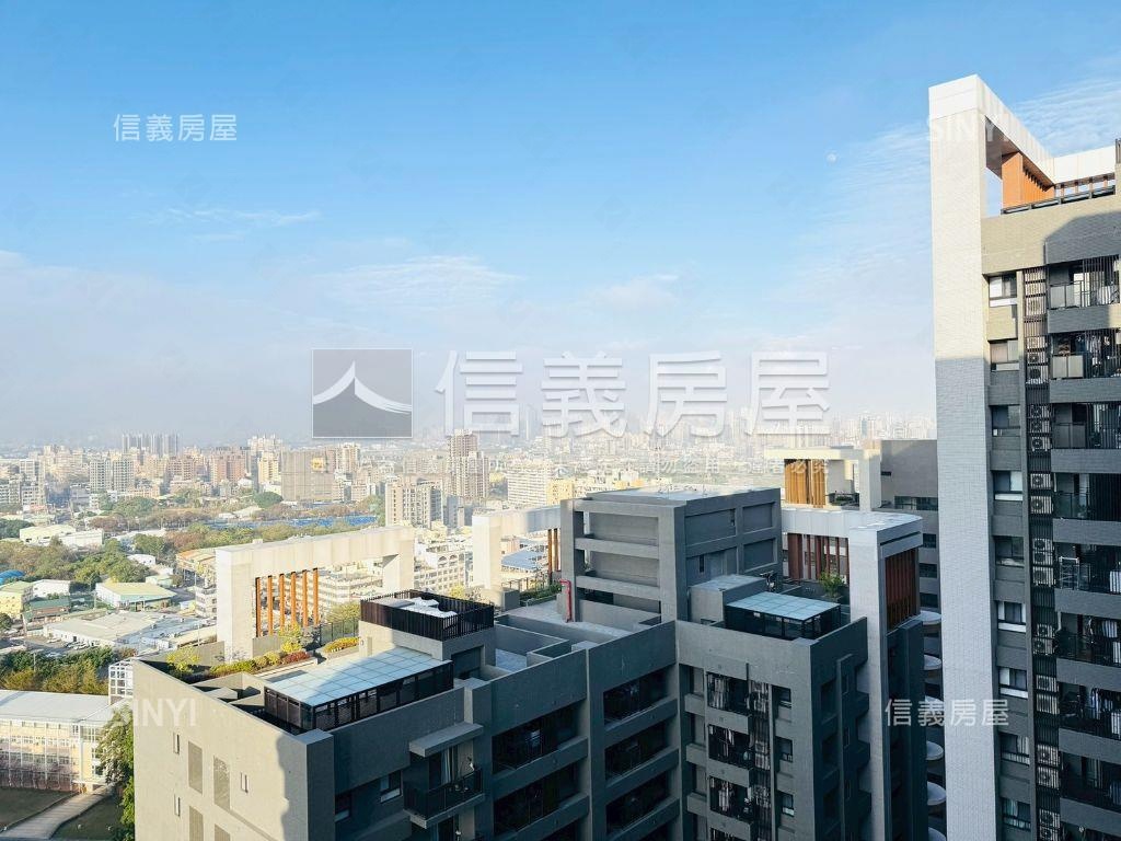 世界花園高樓二房二衛平車房屋室內格局與周邊環境