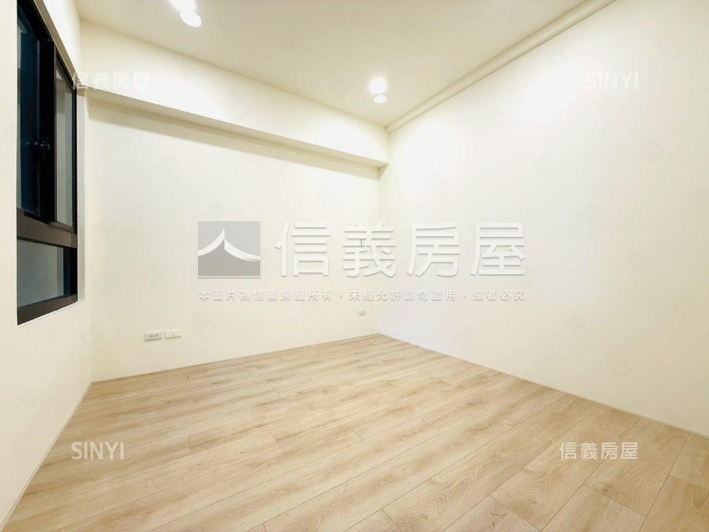 世界花園高樓二房二衛平車房屋室內格局與周邊環境