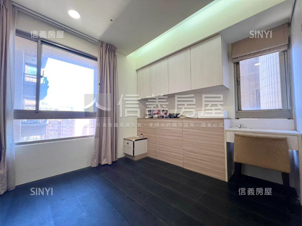 鋼骨遠東花園四房車位房屋室內格局與周邊環境