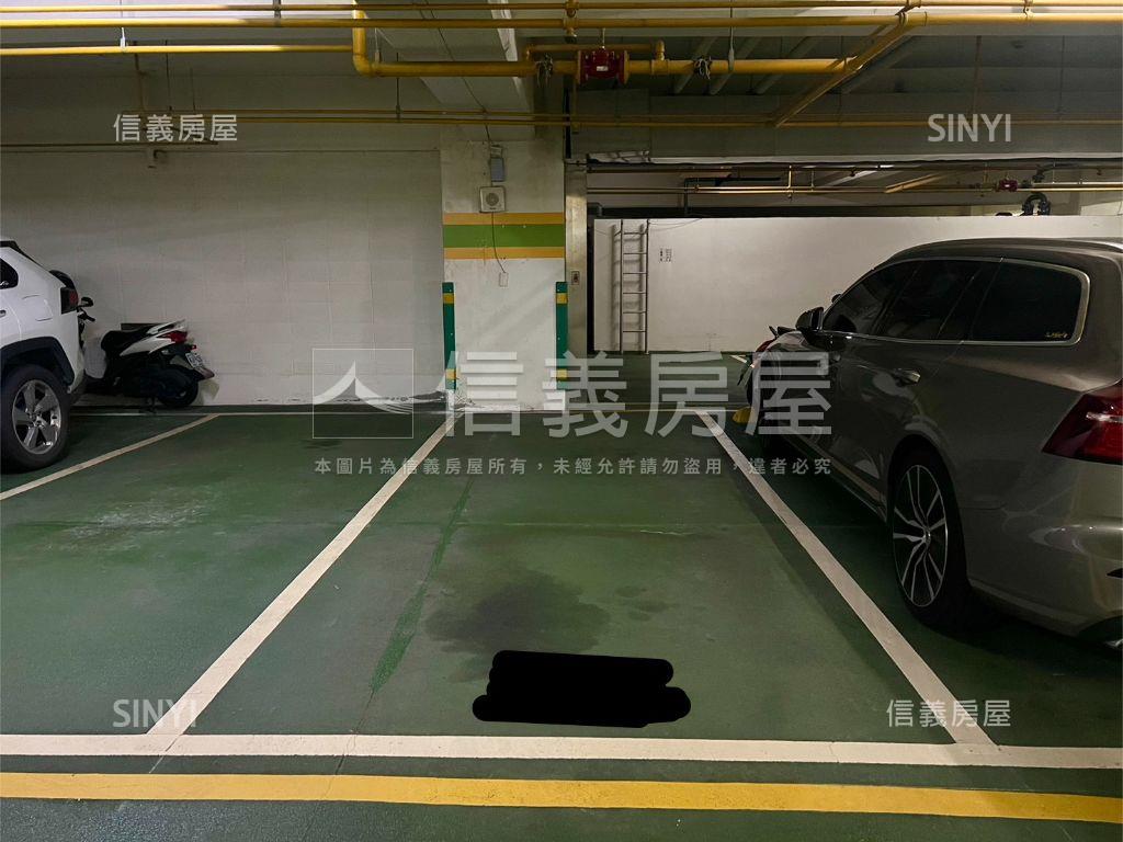 鋼骨遠東花園四房車位房屋室內格局與周邊環境