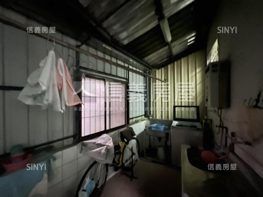 復興國中商圈面寬透天房屋室內格局與周邊環境