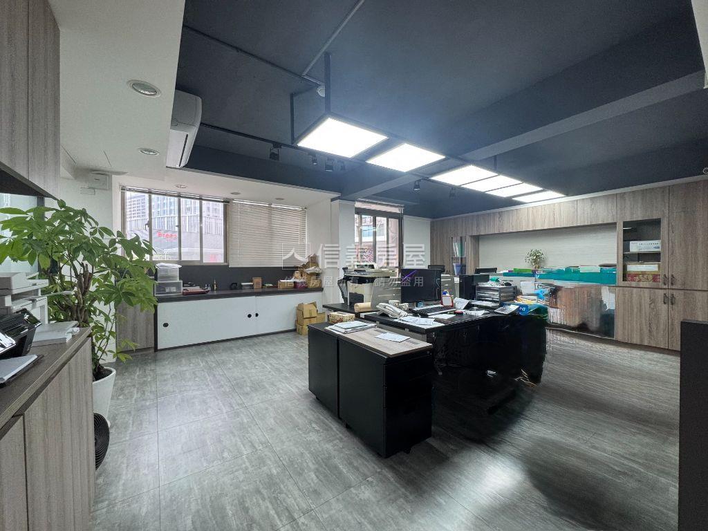 市府捷運出口店辦房屋室內格局與周邊環境