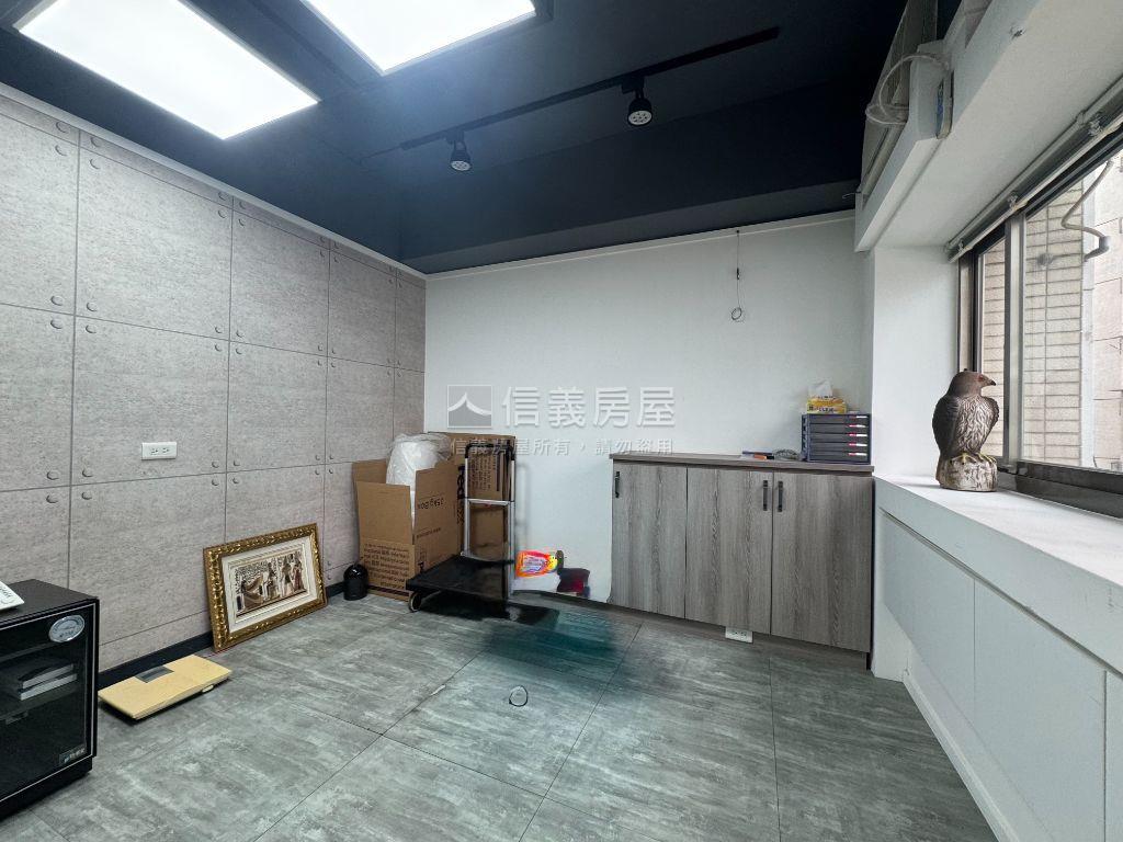 市府捷運出口店辦房屋室內格局與周邊環境