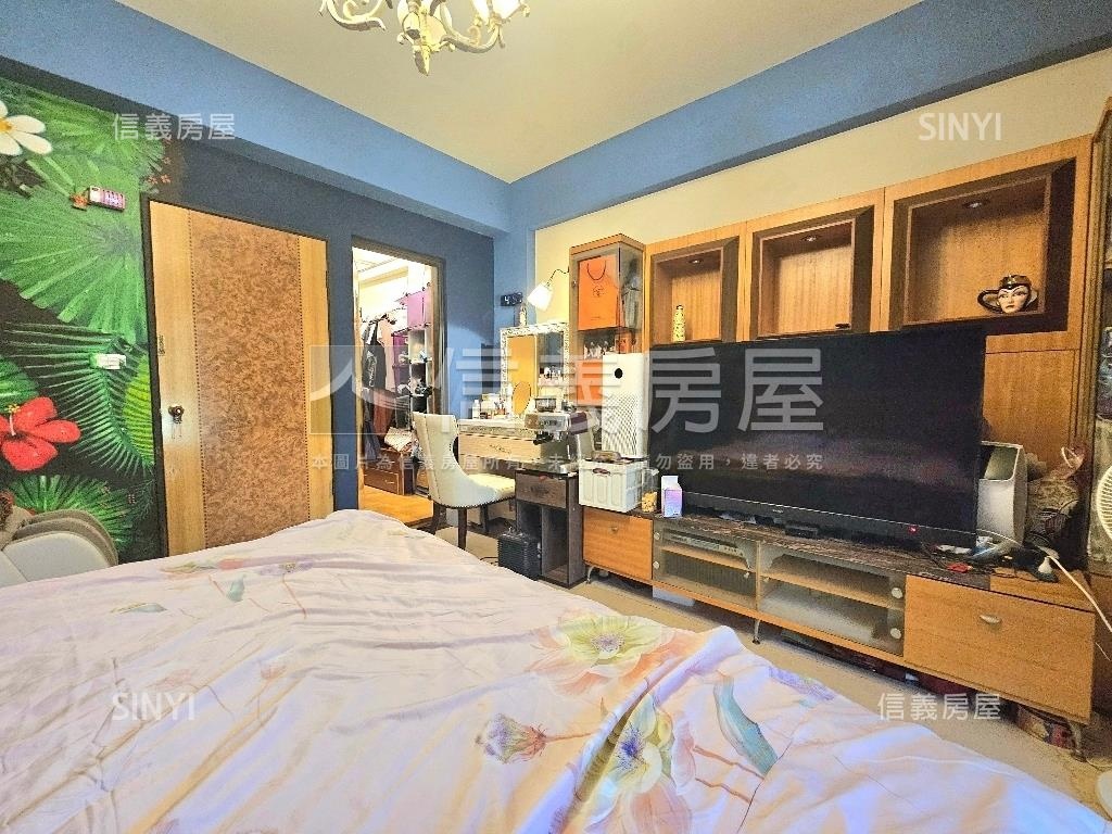 近薇格臨路美墅好棒棒房屋室內格局與周邊環境