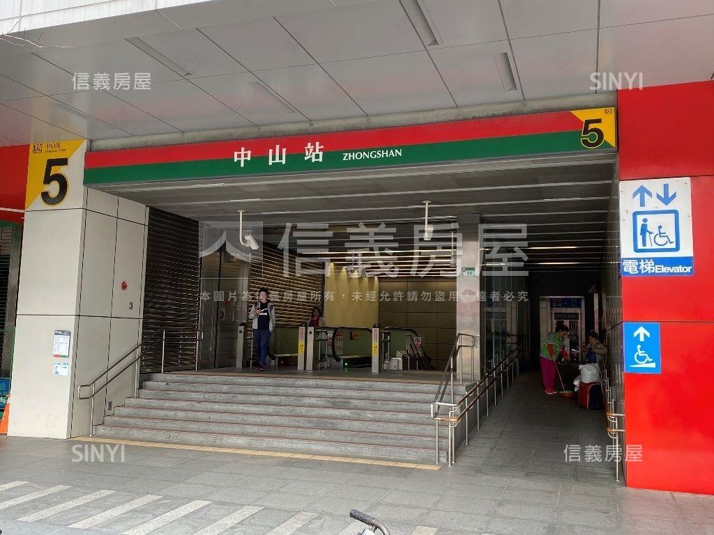 近赤峰商圈管理電梯兩房房屋室內格局與周邊環境