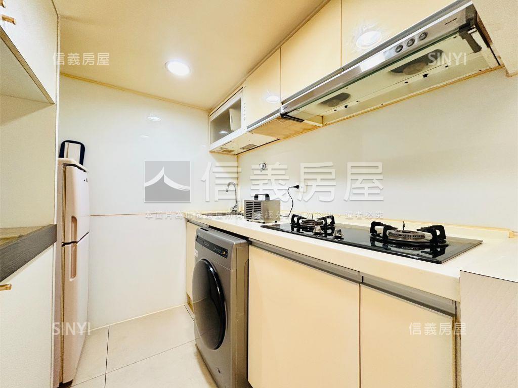 獨家近中山捷運管理社區房屋室內格局與周邊環境