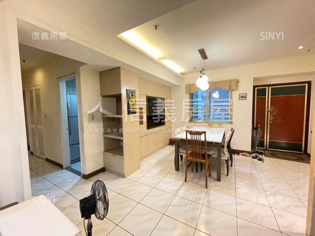 森之林景觀三房車位房屋室內格局與周邊環境