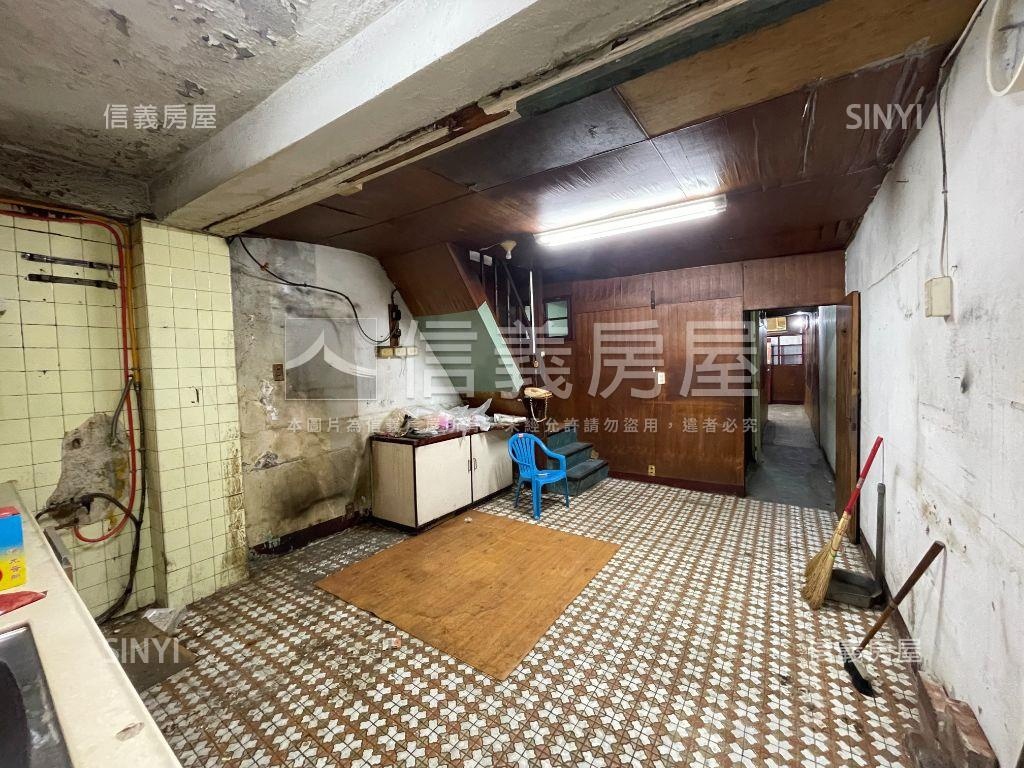 酷北區優質好透天房屋室內格局與周邊環境