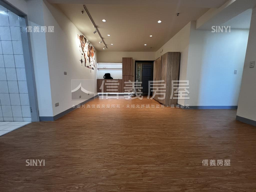 近師大三房有平面車位房屋室內格局與周邊環境