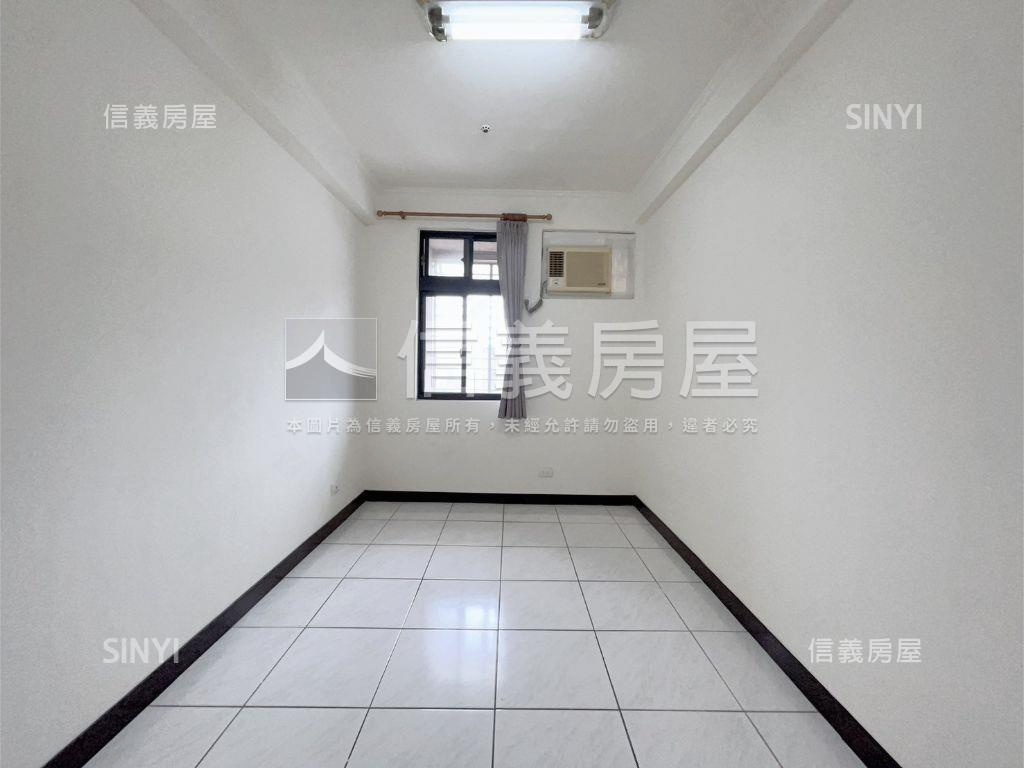 近車站金點高樓三房房屋室內格局與周邊環境