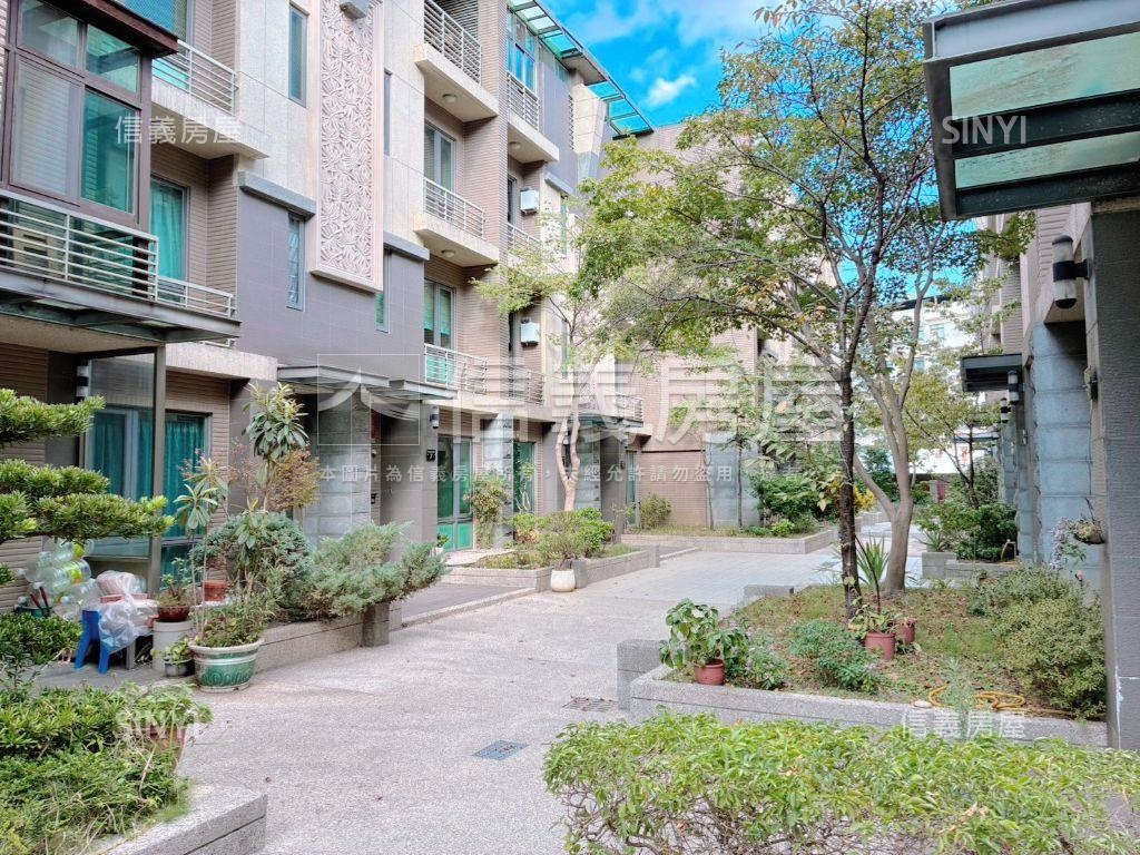 稀有後站金棕櫚房屋室內格局與周邊環境