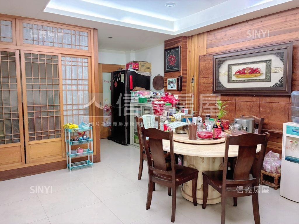 稀有後站金棕櫚房屋室內格局與周邊環境