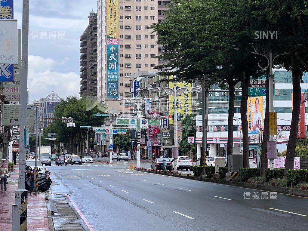 經國路大面寬黃金店面房屋室內格局與周邊環境