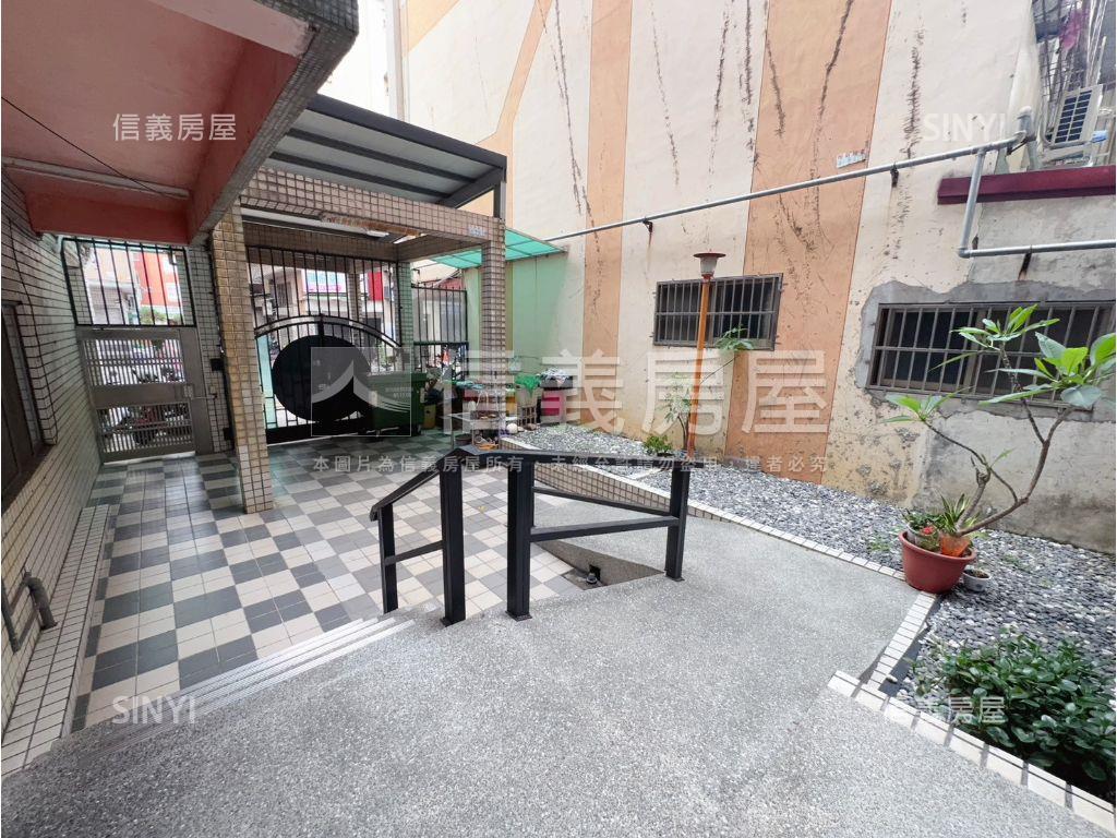 北區朝南精美大四房平車房屋室內格局與周邊環境