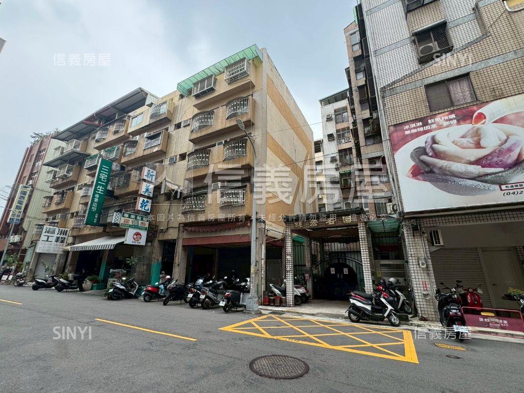 北區朝南精美大四房平車房屋室內格局與周邊環境