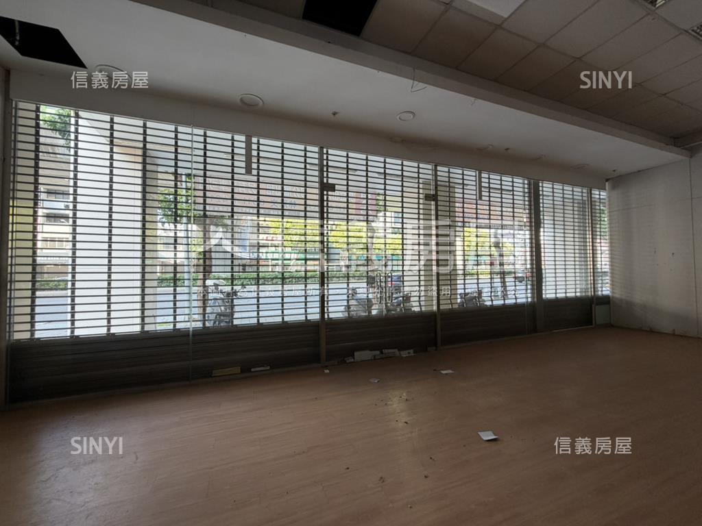 適合金融業大面寬店面房屋室內格局與周邊環境