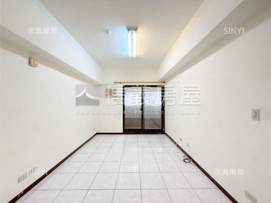 宏國大鎮舒適一房大陽台房屋室內格局與周邊環境