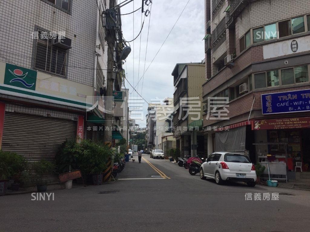 稀有住二土地房屋室內格局與周邊環境