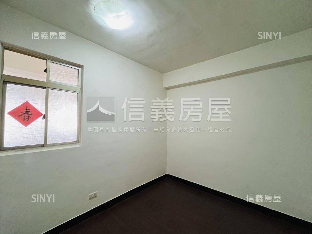 前後陽台低總價首購大三房房屋室內格局與周邊環境