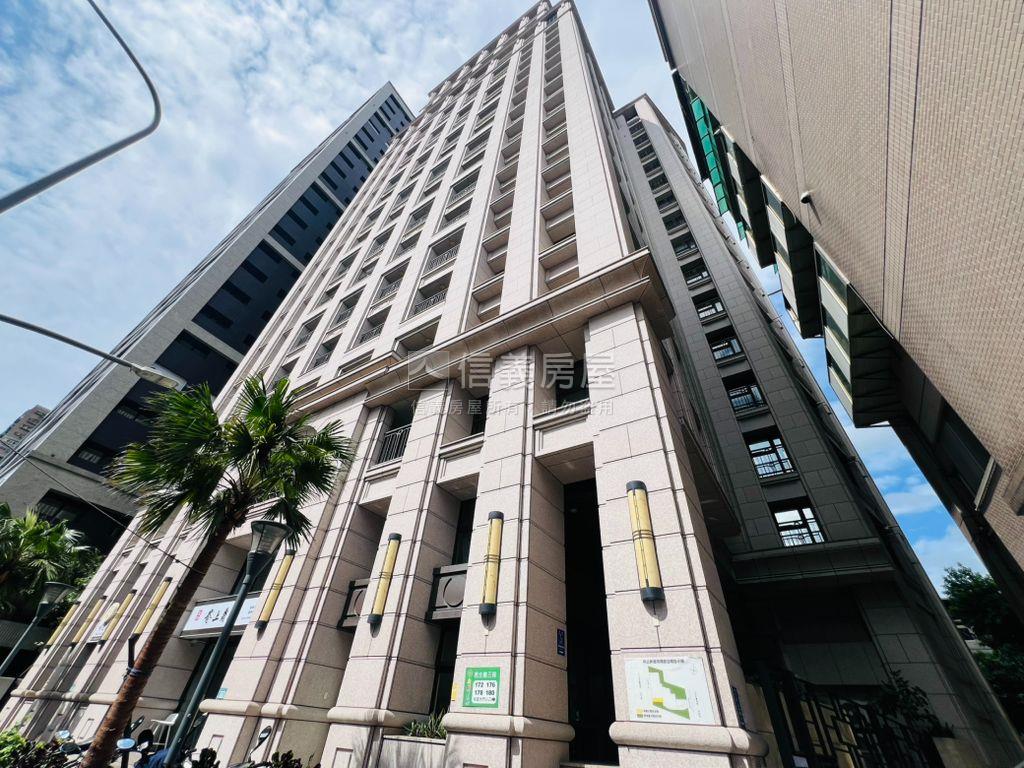 獨家Ω新埔方正三房房屋室內格局與周邊環境