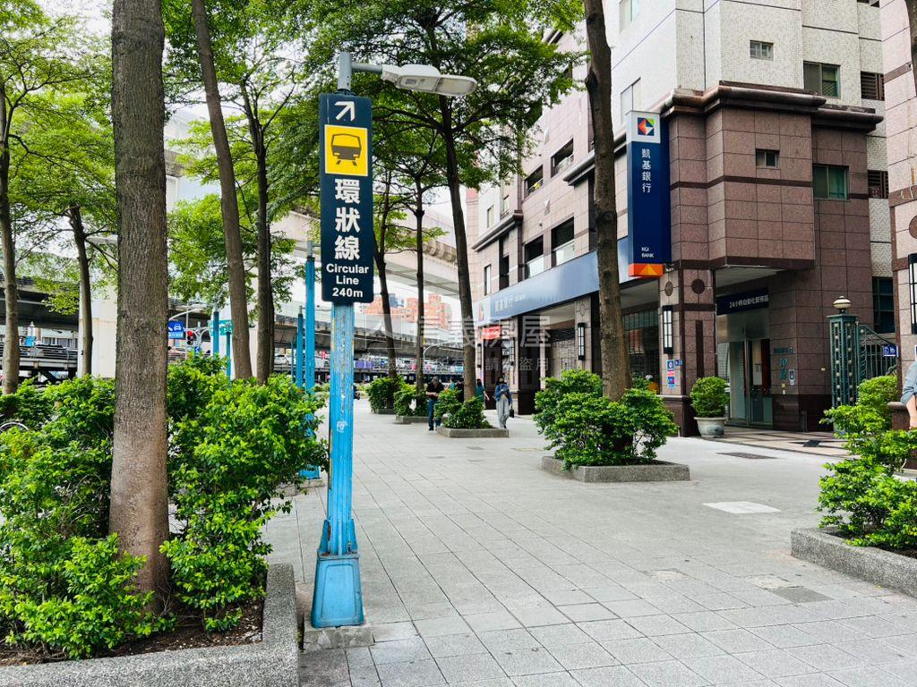 獨家Ω新埔方正三房房屋室內格局與周邊環境