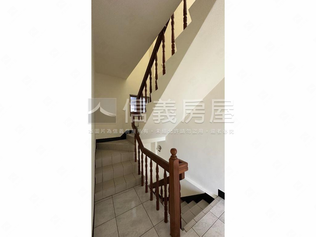 瑞聯邊間公園透天美邸房屋室內格局與周邊環境