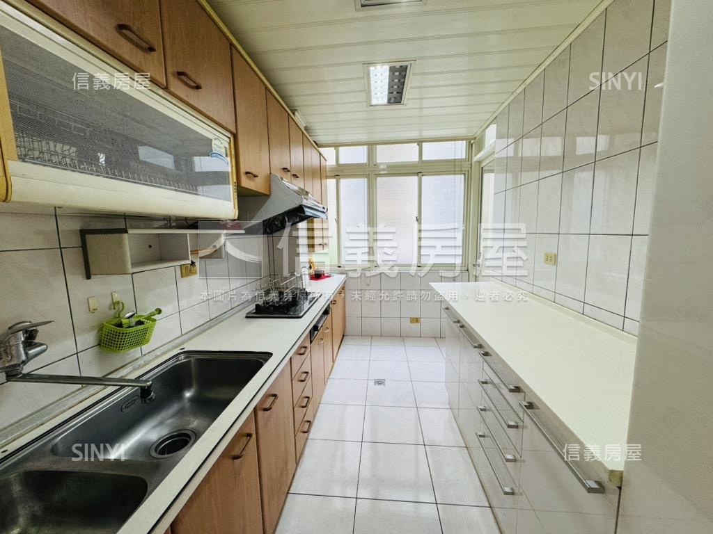 龍門國中學區樹景２Ｆ房屋室內格局與周邊環境