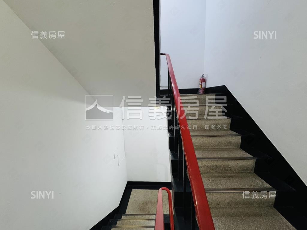 龍門國中學區樹景２Ｆ房屋室內格局與周邊環境
