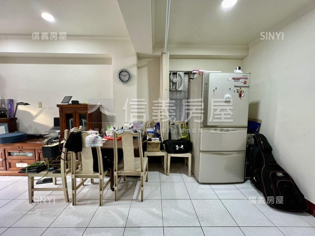 近新光寓見幸福三房成家房屋室內格局與周邊環境