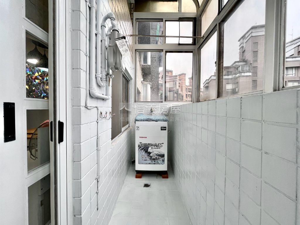 近ＯＵＴＬＥＴ低總價美宅房屋室內格局與周邊環境