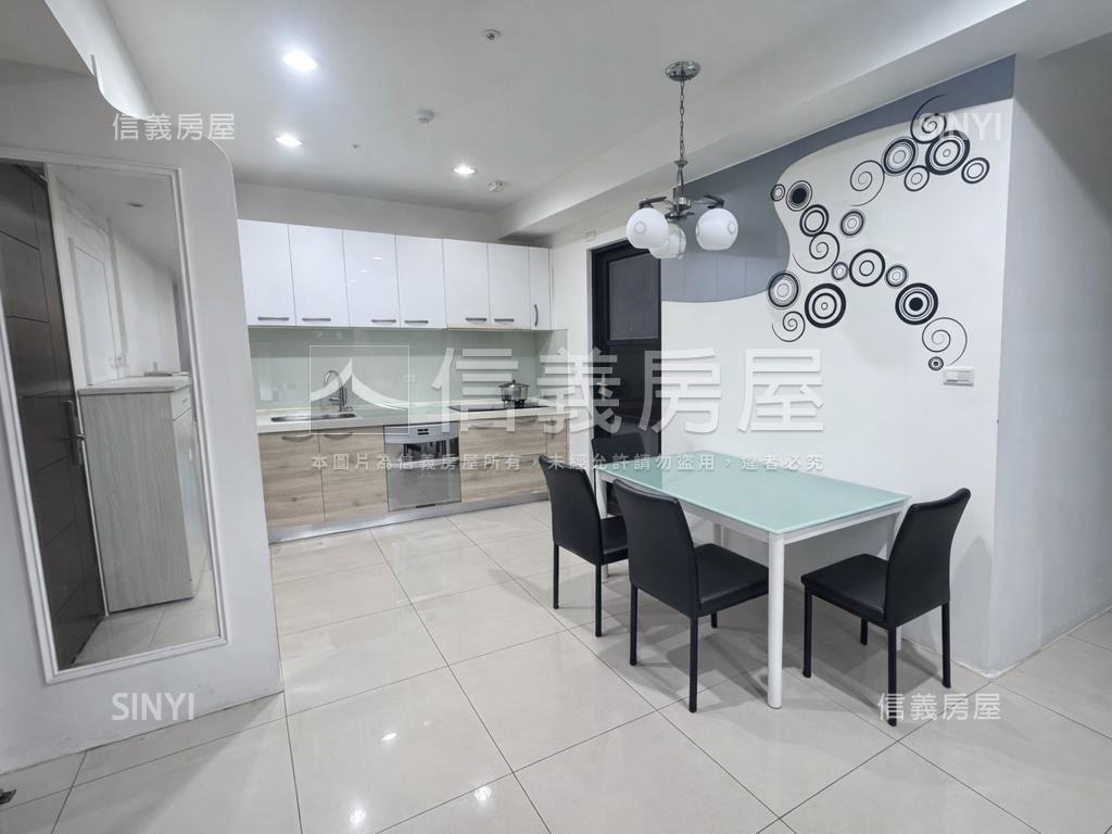 普羅旺斯視野三房平車房屋室內格局與周邊環境