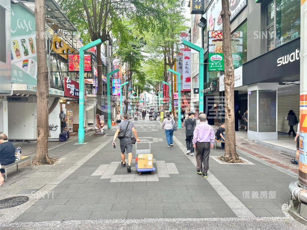 西門捷運機能美套房房屋室內格局與周邊環境