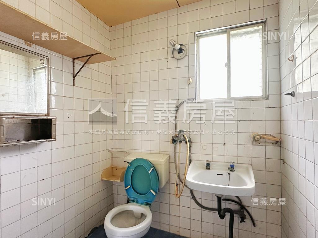 大寮松柏山莊大地坪邊間透房屋室內格局與周邊環境