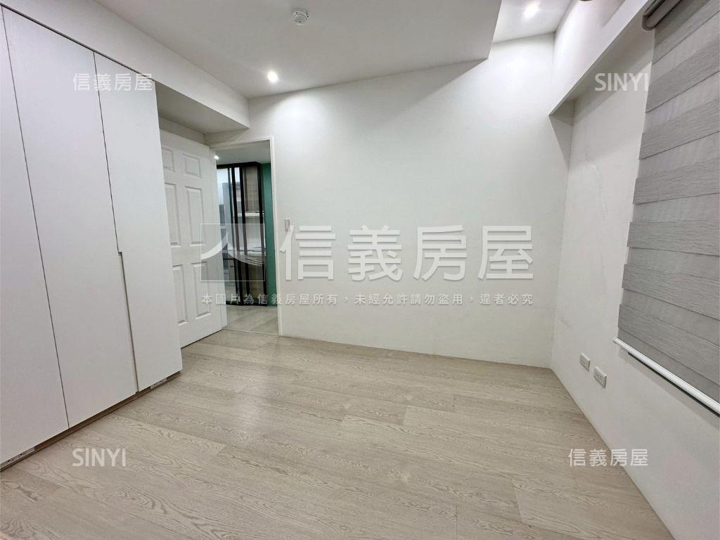 楠梓首選兩房車位房屋室內格局與周邊環境