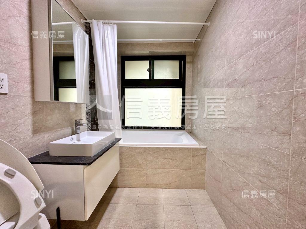 楠梓首選兩房車位房屋室內格局與周邊環境