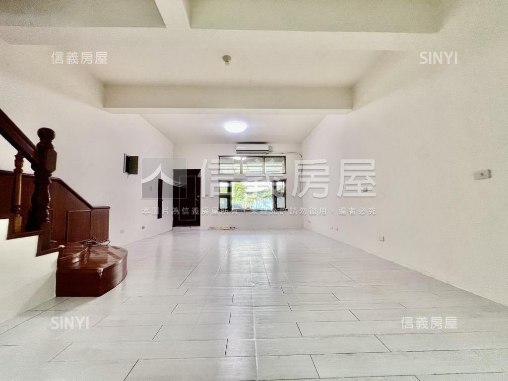 寶山４５２巷透天房屋室內格局與周邊環境