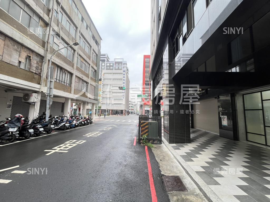 郡都ＣＩＴＹ高樓質感兩房房屋室內格局與周邊環境