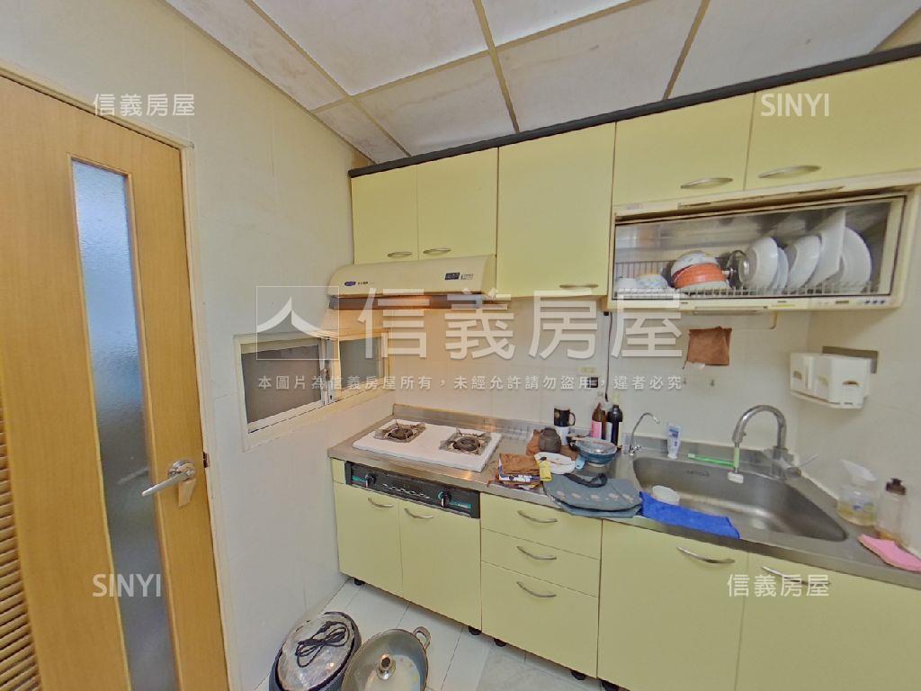 木柵世外桃源３房美寓房屋室內格局與周邊環境