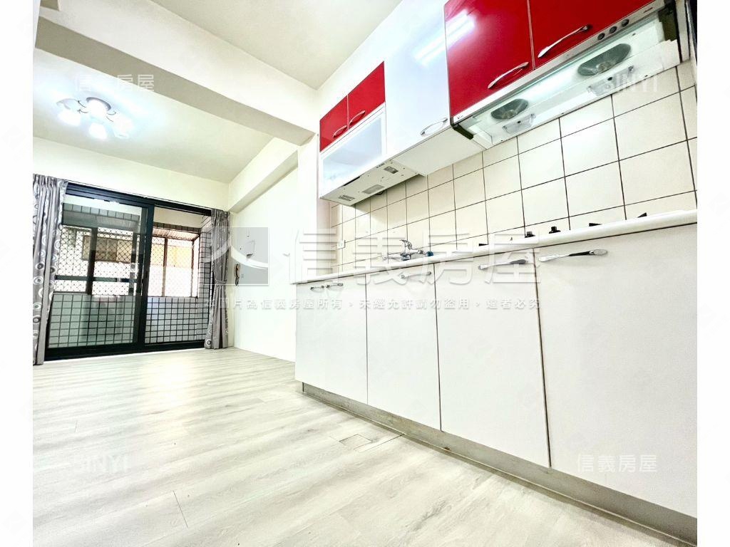 首購馬卡龍漂亮２樓美寓房屋室內格局與周邊環境