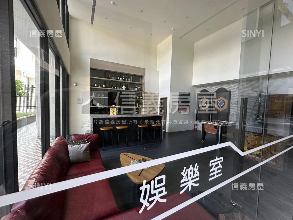 郡都當代高醫三房平車房屋室內格局與周邊環境